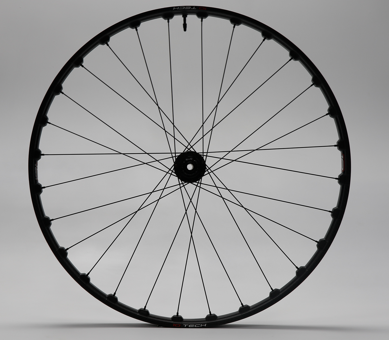 10TECH Carbon Fiber Wheel Set - Image 4