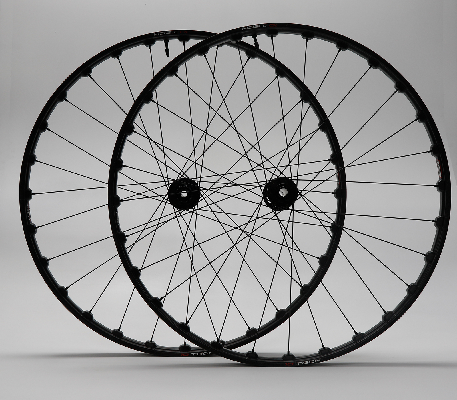10TECH Carbon Fiber Wheel Set - Image 5