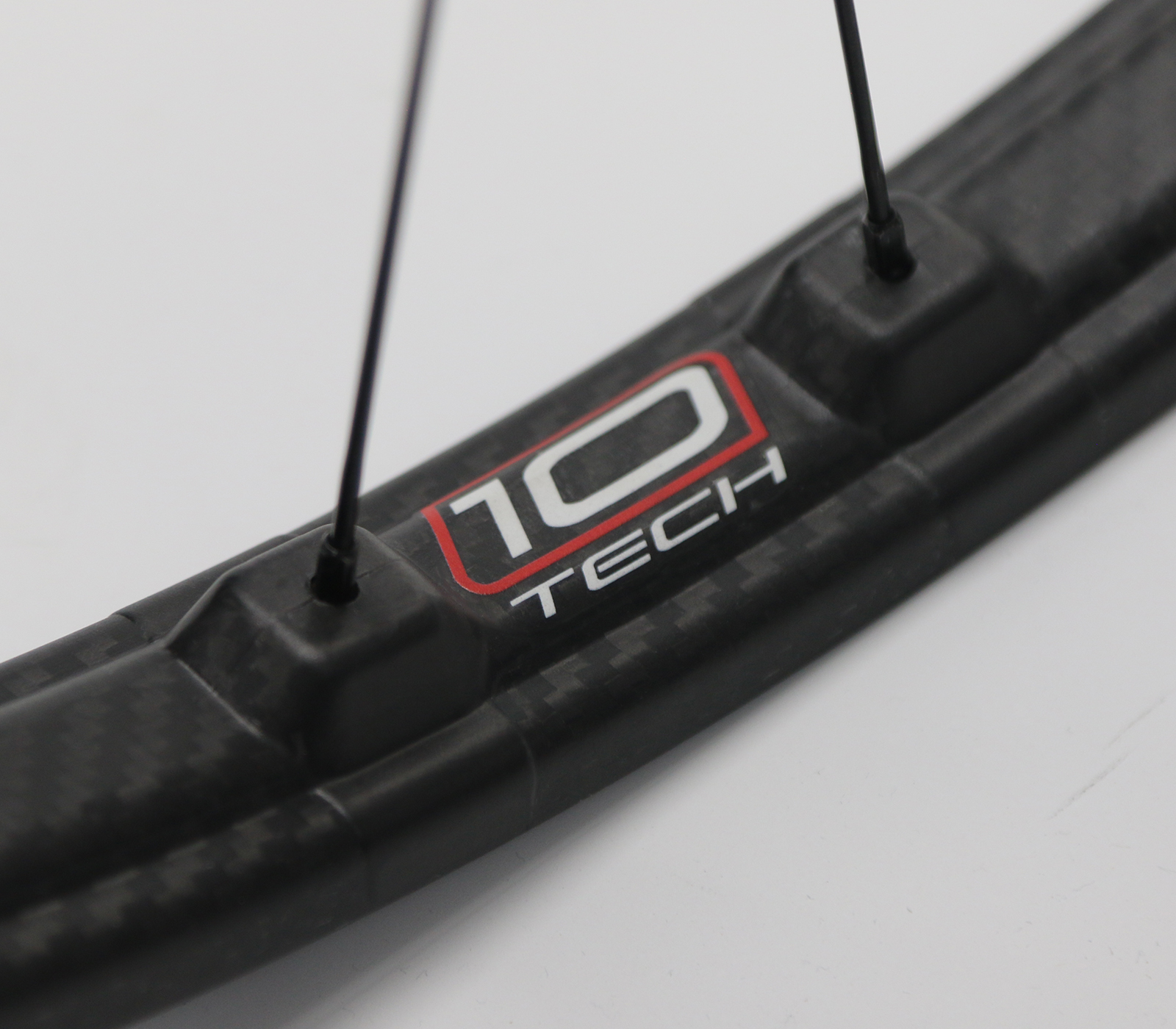 10TECH Carbon Fiber Wheel Set - Image 8